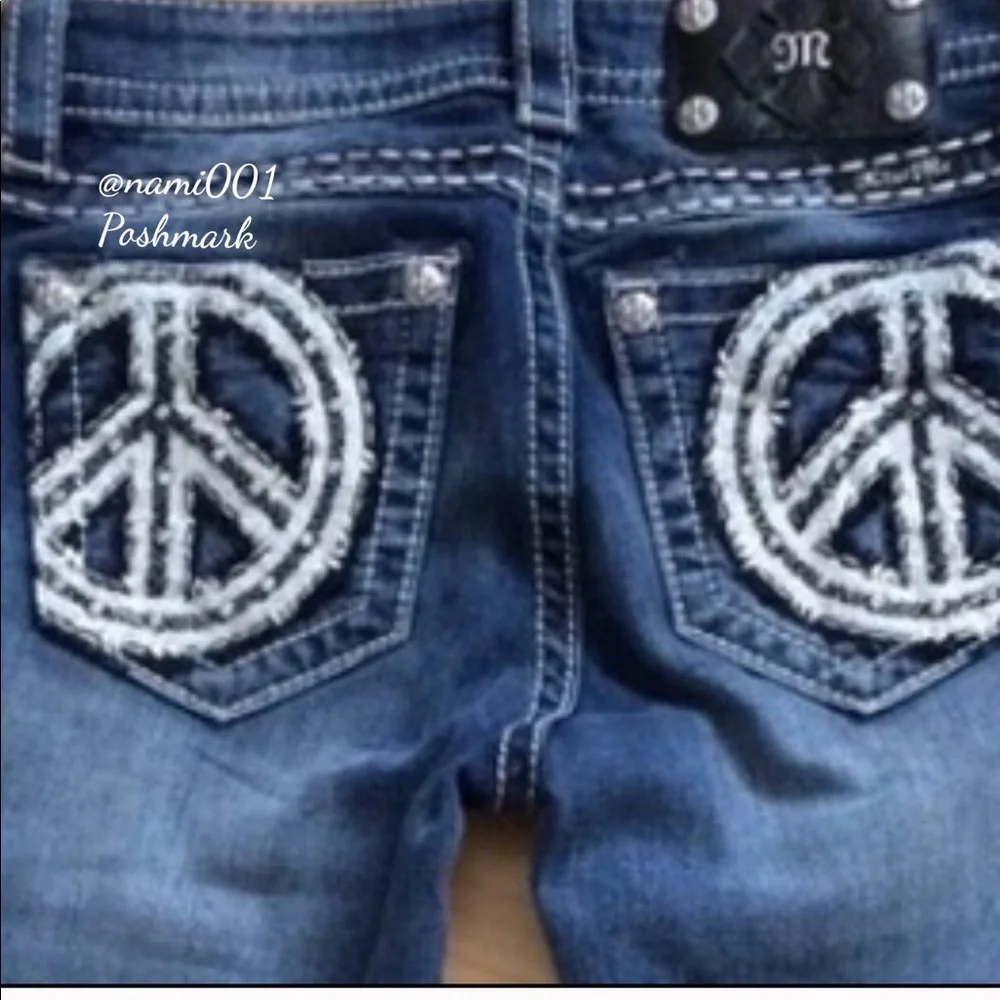Denim Miss Me Mid-Rise Cuffed Capris Peace Sign Bling NWOT - Picture 2 of 5